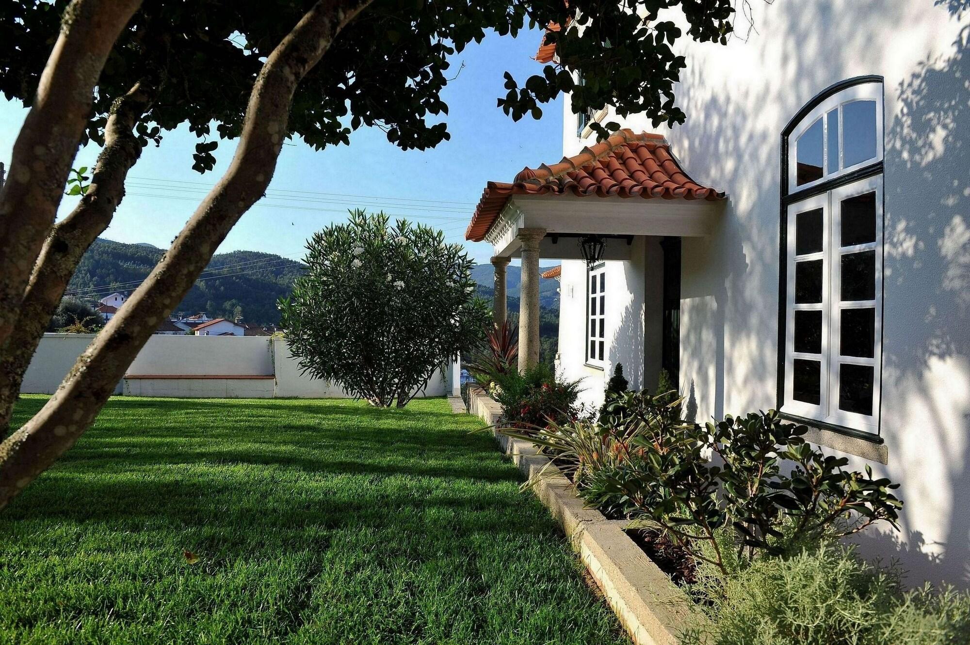 Quinta Da Palmeira - Country House Retreat & Spa Cerdeira ภายนอก รูปภาพ